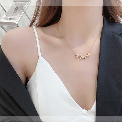 Rose Gift Box Four -leaf Grass Necklace Heart Necklace Cute Four Leaf Clover Necklace Dainty Gold Necklaces Gifts for Mother