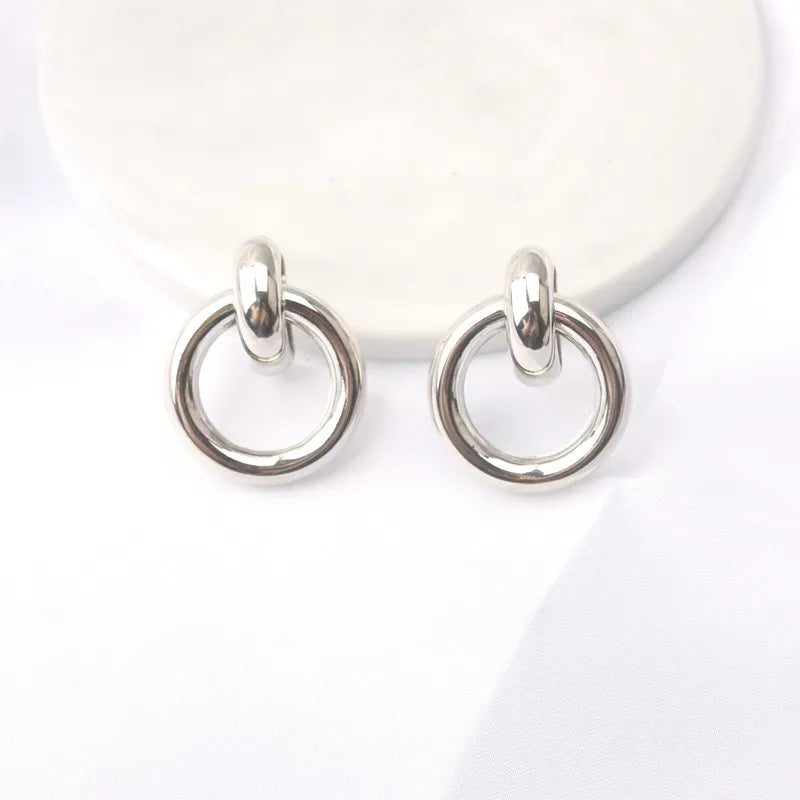 Gold Color Metal Drop Earrings Irregular Hollow Heart Pendants Earrings Twisted Geometric Personality Earrings for Women