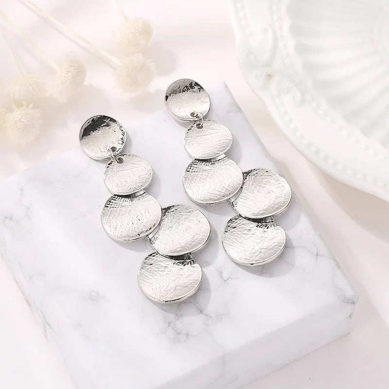 Gold Color Metal Drop Earrings Irregular Hollow Heart Pendants Earrings Twisted Geometric Personality Earrings for Women