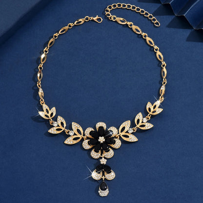 High end, stylish flower design necklace and jewelry suitable for dates, parties, and Mother's Day gifts for mothers