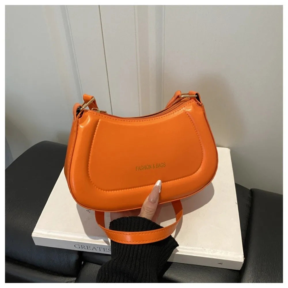 New PU Leather Shoulder Bag Large Capacity Moon-shaped Underarm Bag Solid Color Tote Handbag Women