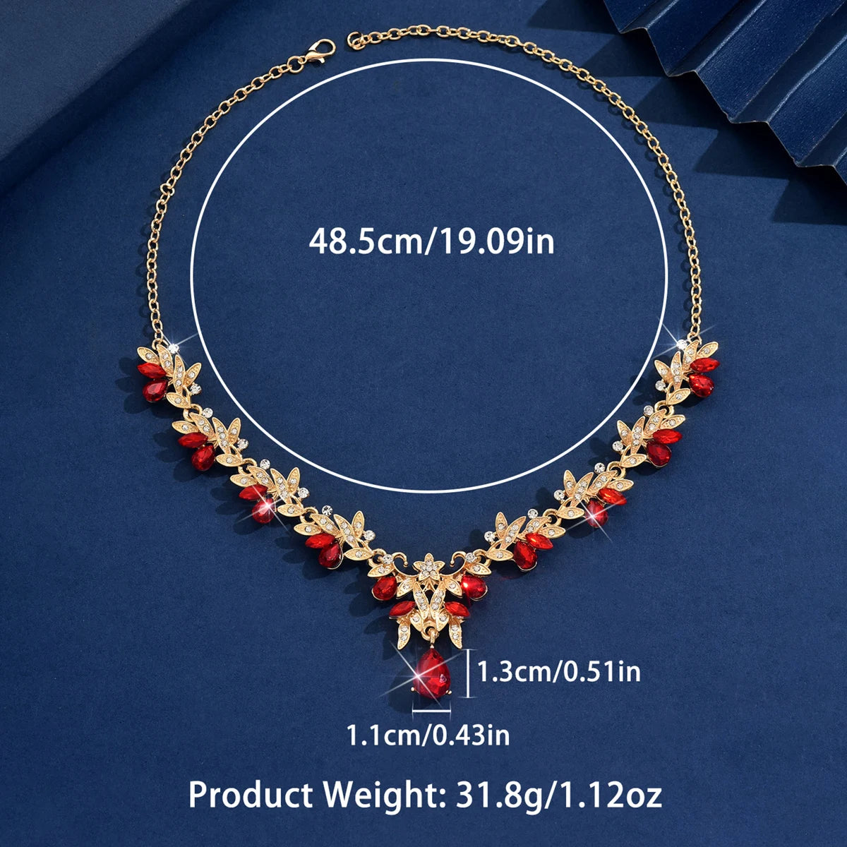 High end, stylish flower design necklace and jewelry suitable for dates, parties, and Mother's Day gifts for mothers