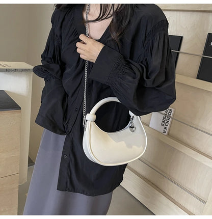 Red Patent Leather Handheld Bag For Women New Spring Autumn Chain Crossbody Bag Fashion Versatile Love Zipper Shoulder Small Bag