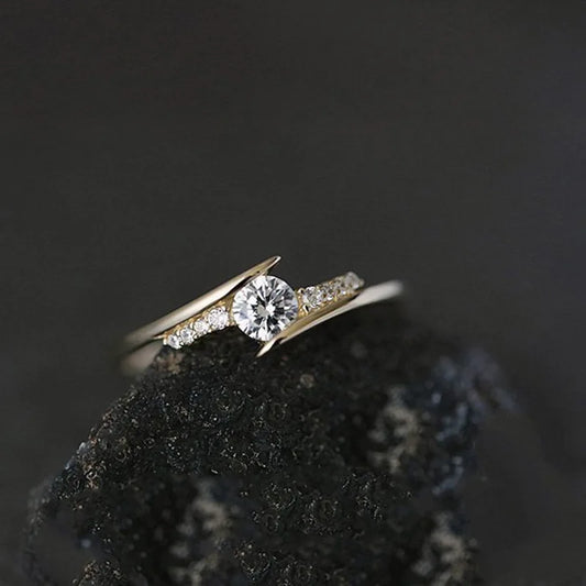 Cubic Zirconia Ring For Women Simple Style Wedding Ring Light Gold Color Fashion Custom Jewelry
