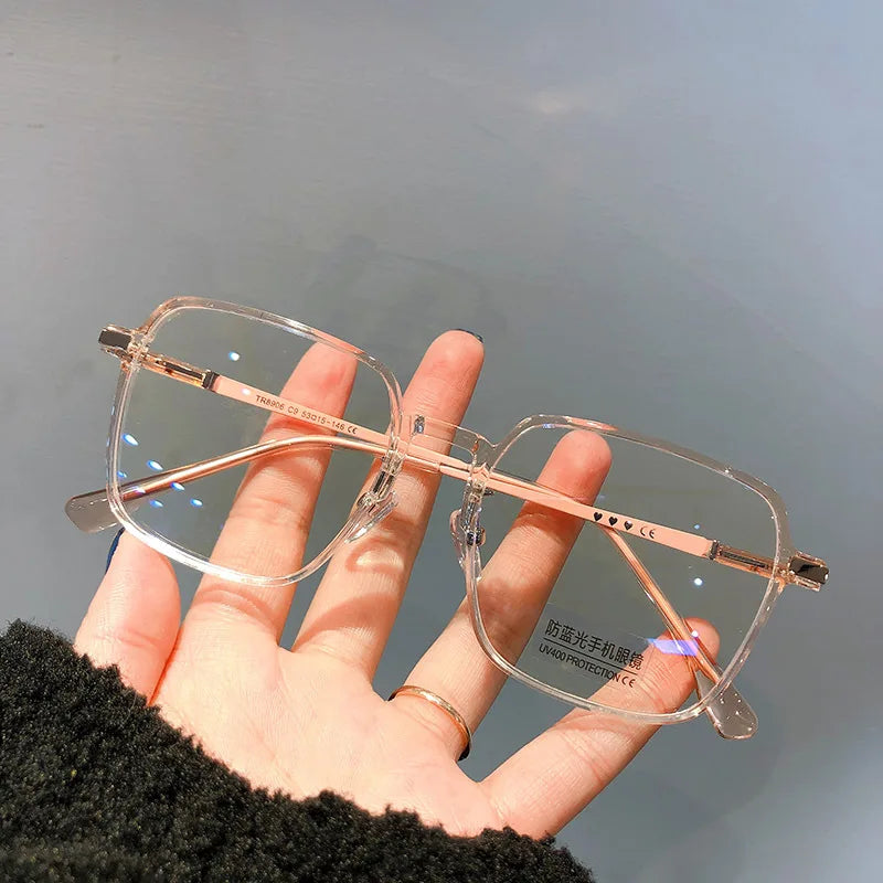 Trendy Fashionable Reading Glasses Women Anti Blue Light Presbyopia Eyewear High-definition Unisex Transparent Frame Eyeglasses