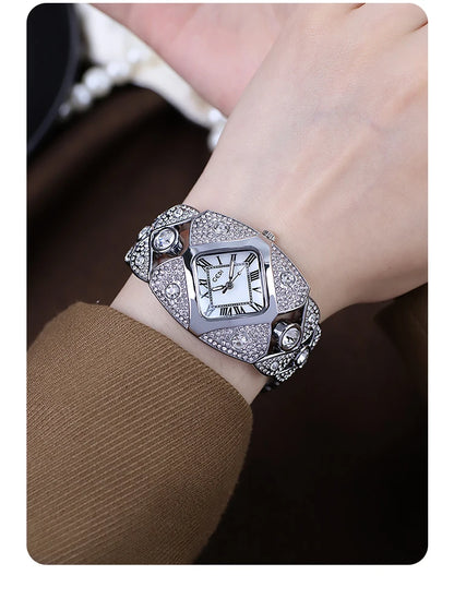 2026 New Women Watch Light Luxury Brand Diamond Inlaid Bracelet Watches Waterproof Ladies Fashion Quartz Clock Wristwatch Gift