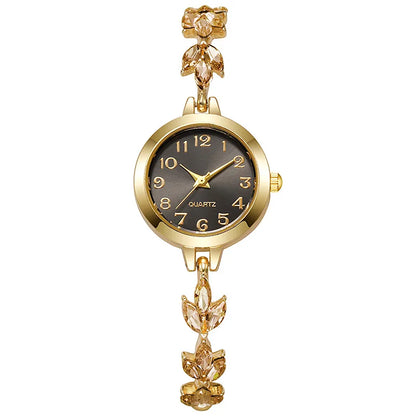 New Fashion Heart-shaped Ribbon-Strap Diamond-Studded Flower Watch for Women with Adjustable Bracelet