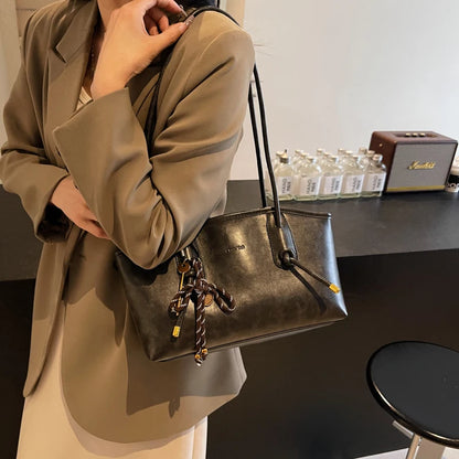 LEFTSIDE PU Leather Shoulder Bags For Women 2025 Winter Y2K Trend Female Crossbody Bag Lady Handbags And Purses Retro Tote Bag