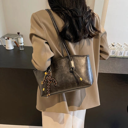 LEFTSIDE PU Leather Shoulder Bags For Women 2025 Winter Y2K Trend Female Crossbody Bag Lady Handbags And Purses Retro Tote Bag