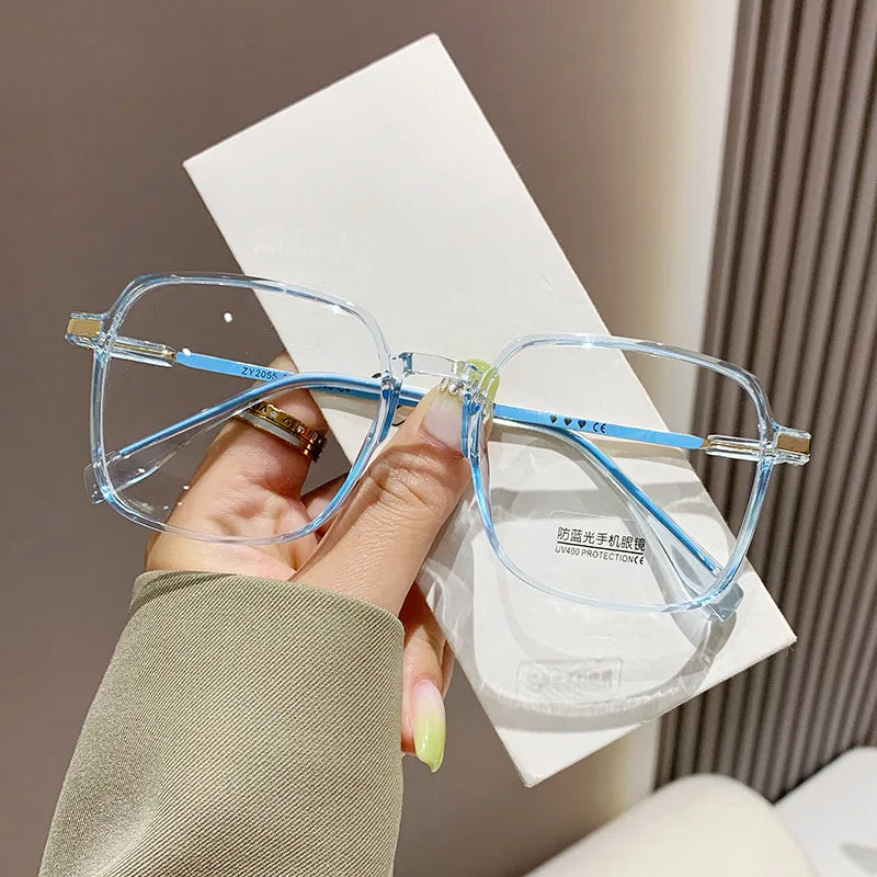 Trendy Fashionable Reading Glasses Women Anti Blue Light Presbyopia Eyewear High-definition Unisex Transparent Frame Eyeglasses